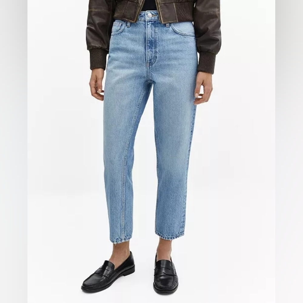"Like New" Mango Mom Jeans, Size 1